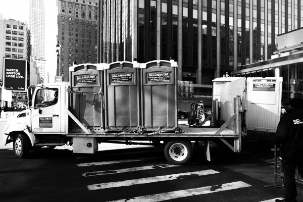 Best Portable toilet rental cost  in Pine City, MN